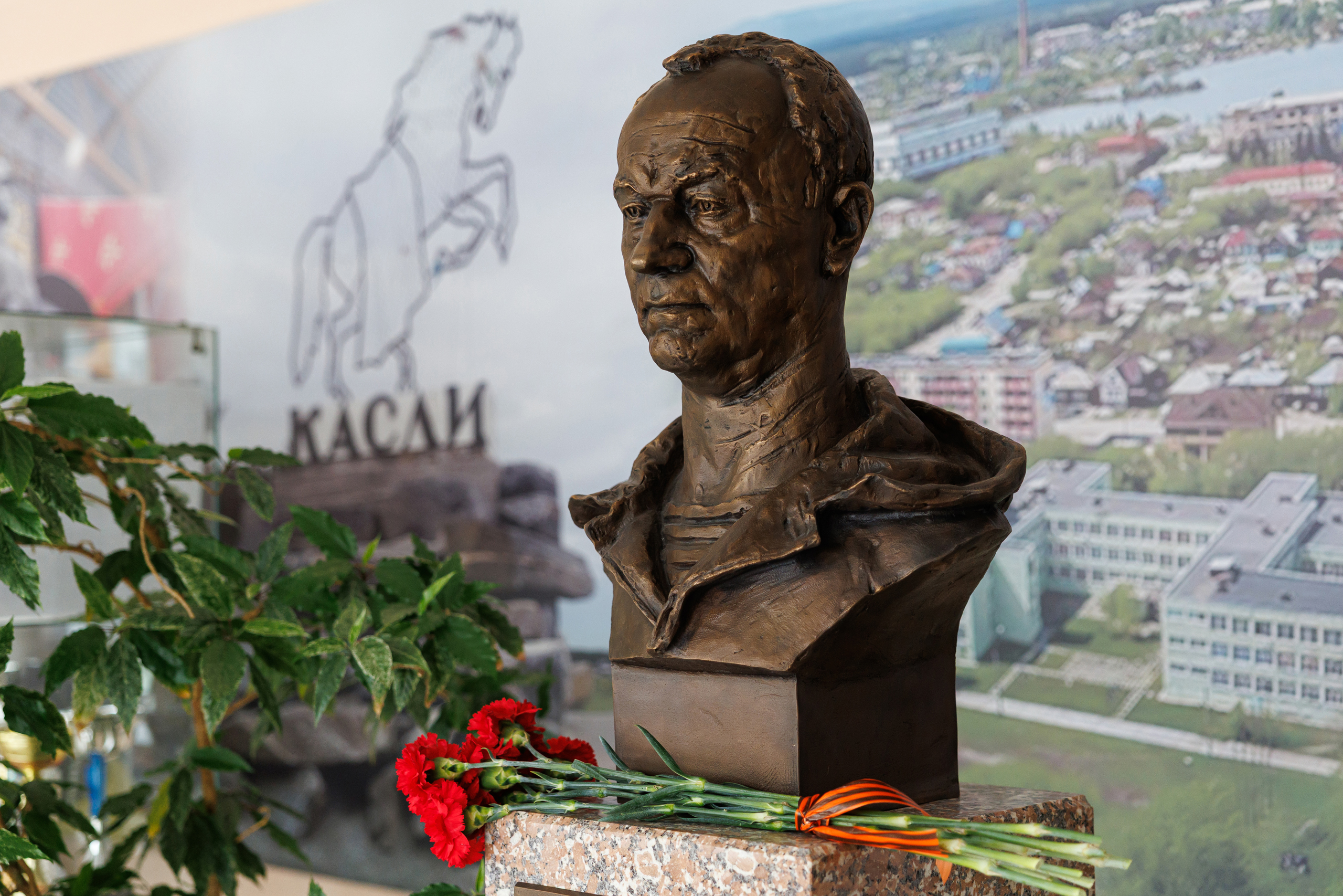 Экспозиция, бюст и архив складываются в маршрут Востротина в Мытищах